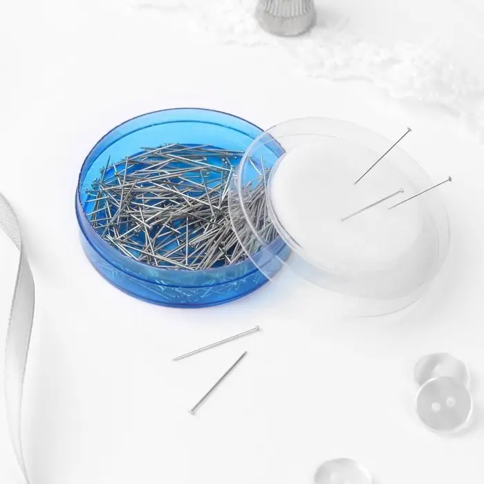 Игольница с булавками «Гвоздики», 21 мм, 200 шт., синяя