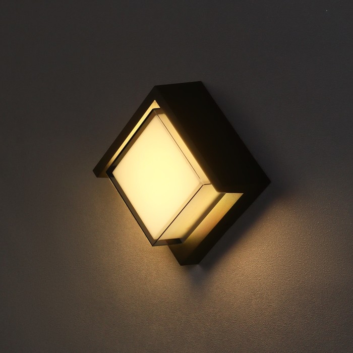 Светильник фасадный «Сити», FSD-054, 10 Вт, 3000К, квадрат, IP65, 220 В, пластик, черный Светильник фасадный «Сити», FSD-054, 10 Вт, 3000К, квадрат, IP65, 220 В, пластик, черный