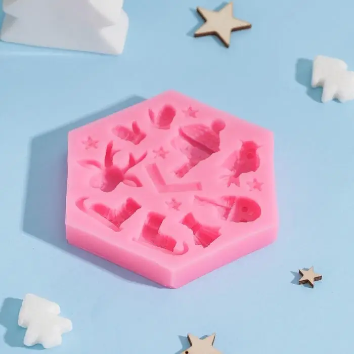 Молд новогодний «Новогодние забавы», силикон, 11,5×10×1,5 см, цвет МИКС Молд новогодний «Новогодние забавы», силикон, 11,5×10×1,5 см, цвет МИКС