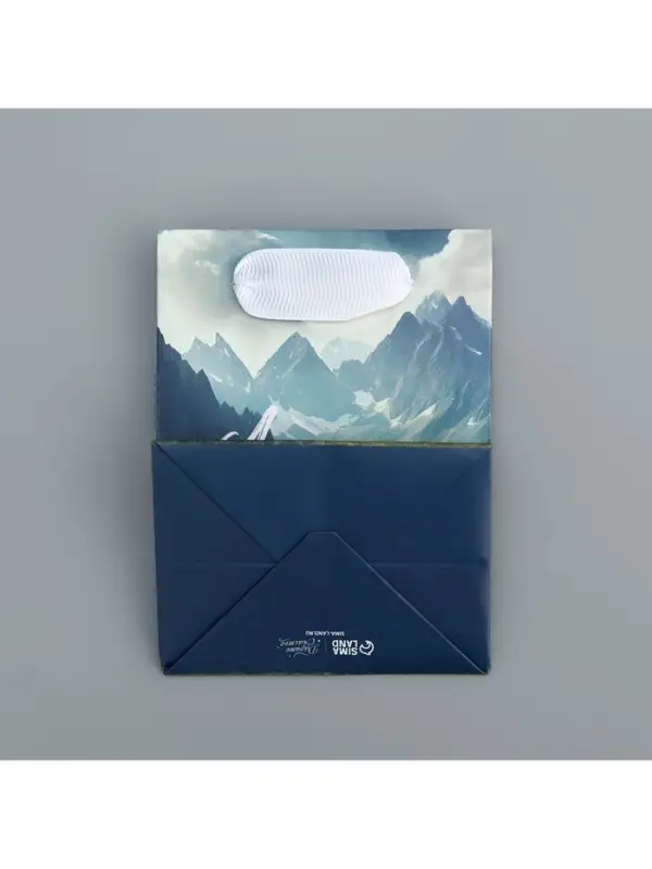 Пакет подарочный ламинированный, упаковка, «Лучшему во всём», 9 х 12 х 6.5 см