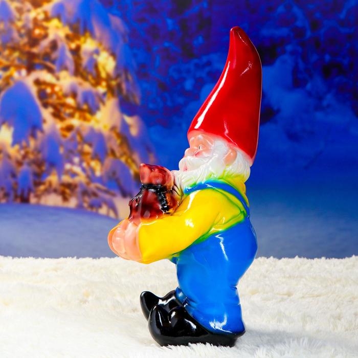 Садовая фигура  Садовая фигура "Гном с мешком" 51х25х22см