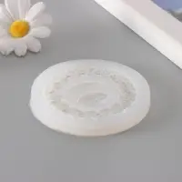Молд силиконовый &laquo;Круг из роз и листики&raquo; 8.5&times;8.5&times;0.5 см