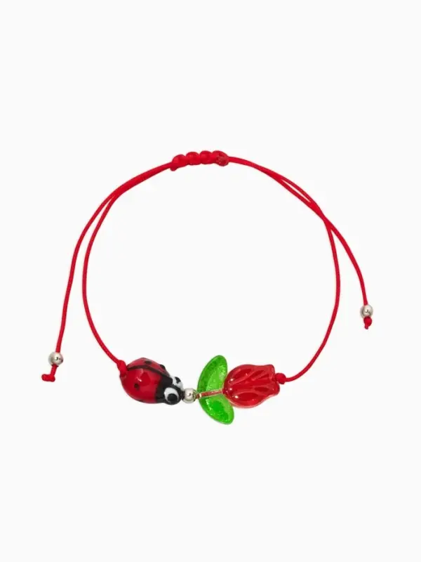 Браслет-оберег &laquo;Красная нить&raquo; тюльпан с божей коровкой, цвет красно-зелёный