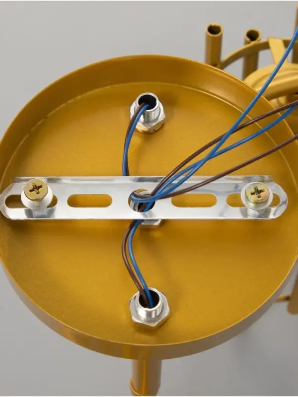 Люстра &laquo;Элизабет&raquo; 2&times;40 Вт Е27 золото