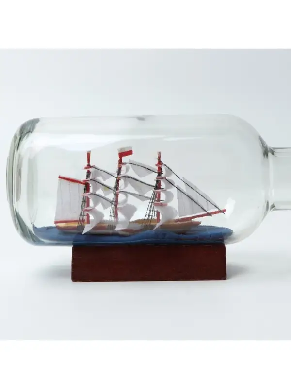 Корабль в бутылке &laquo;Путешествие&raquo;, фигурка, 22&times;8 см
