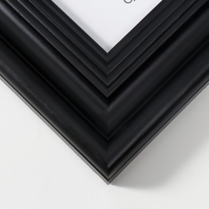 Фоторамка дерево Liza 30х40 см черная (пластиковый экран) Фоторамка дерево Liza 30х40 см черная (пластиковый экран)