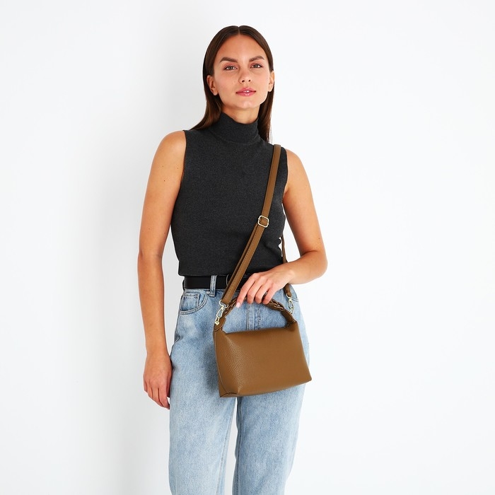 Сумка-багет на молнии, цвет коричневый Сумка-багет на молнии, цвет коричневый