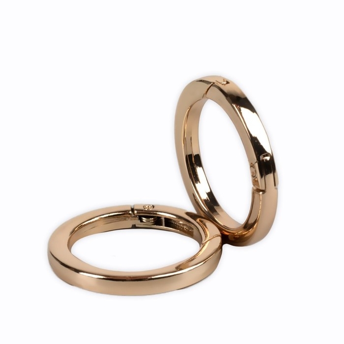 Кольцо-карабин плоский, d = 20/28 мм, толщина - 4 мм, 5 шт, цвет золотой Кольцо-карабин плоский, d = 20/28 мм, толщина - 4 мм, 5 шт, цвет золотой