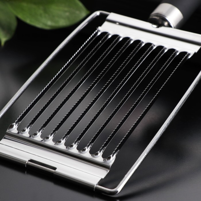 Яйцерезка Доляна Venus, нержавеющая сталь, цвет чёрный Яйцерезка Доляна Venus, нержавеющая сталь, цвет чёрный