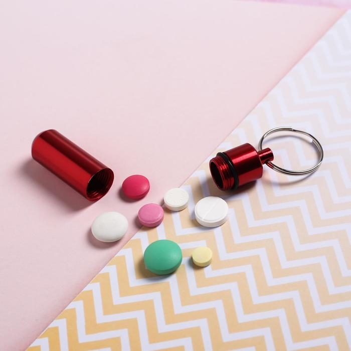 Таблетница брелок «Чика», 8,5 х 11 см. Таблетница брелок «Чика», 8,5 х 11 см.