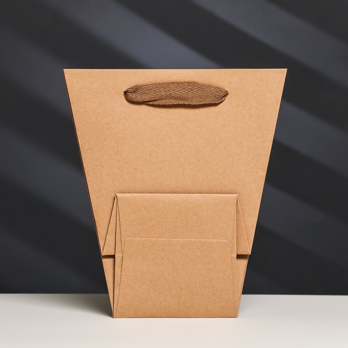 Пакет-переноска для цветов 10 × 10 × 20 х 18 см, крафт Пакет-переноска для цветов 10 × 10 × 20 х 18 см, крафт