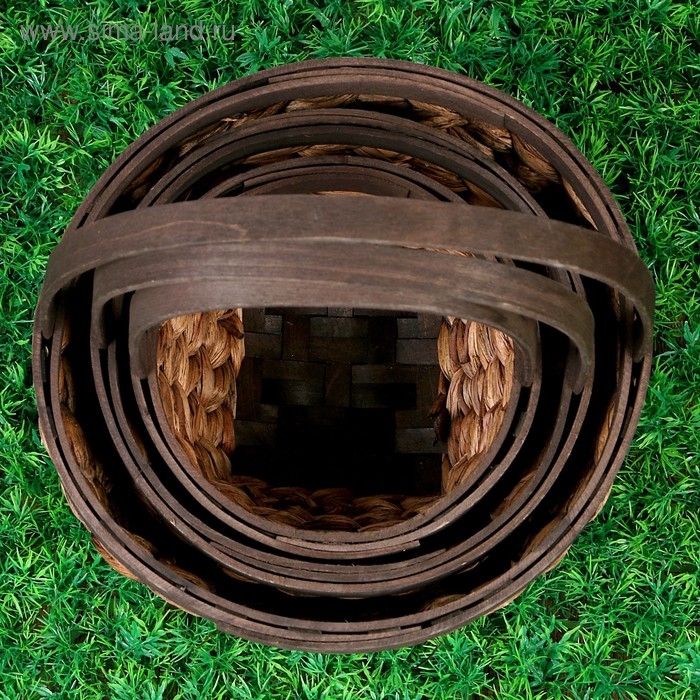 Набор корзин плетеных, 3 шт, 26,5×13.5/31.5 см, 22×12,5/24,5 см, 19×10,5/24,5 см Набор корзин плетеных, 3 шт, 26,5×13.5/31.5 см, 22×12,5/24,5 см, 19×10,5/24,5 см