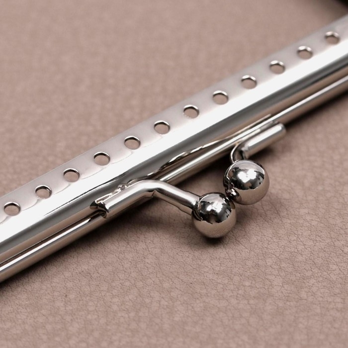 Фермуар пришивной «Прямоугольник», 10 см, цвет серебряный Фермуар пришивной «Прямоугольник», 10 см, цвет серебряный