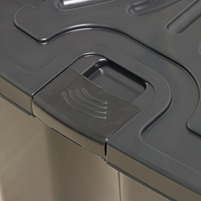 Контейнер для хранения с крышкой «Эконом», 75 л, 79×41,5×33 см, цвет МИКС