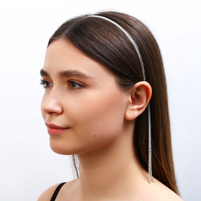 Ободок для волос со стразами «Ты прекрасна» 0.5 х 12 х 21 см Ободок для волос со стразами «Ты прекрасна» 0.5 х 12 х 21 см