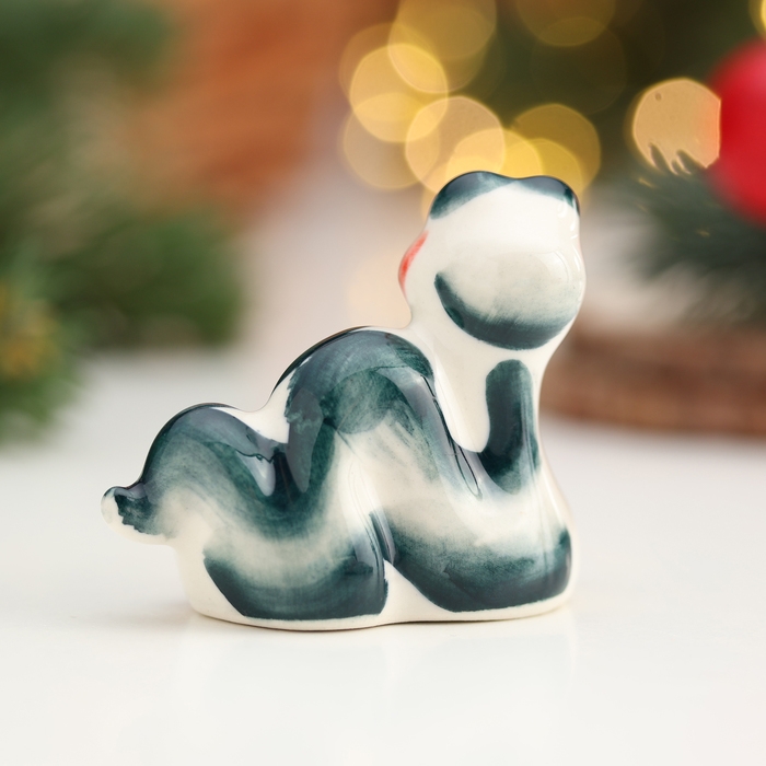 Новый год. Сувенир символ года символ года Новый год. Сувенир символ года символ года "Змей Ваня", гжель, цвет, 4 см