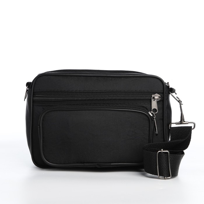 Сумка поясная на молнии, 3 кармана, длинный ремень, цвет чёрный Сумка поясная на молнии, 3 кармана, длинный ремень, цвет чёрный