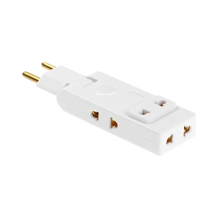 Тройник плоский, поворотный, 4 розетки, 10А, без з/к, белый Тройник плоский, поворотный, 4 розетки, 10А, без з/к, белый