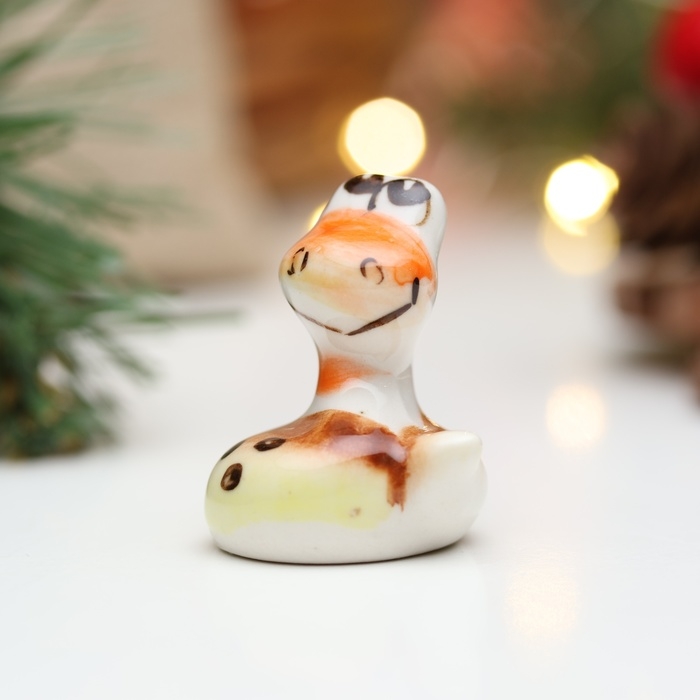 Новый год. Сувенир символ года Новый год. Сувенир символ года "Змея Пупс", гжель, цвет