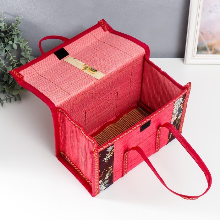 Шкатулка бамбук Шкатулка бамбук "Цветы на чёрном" красная, с ручками 20х15х30 см