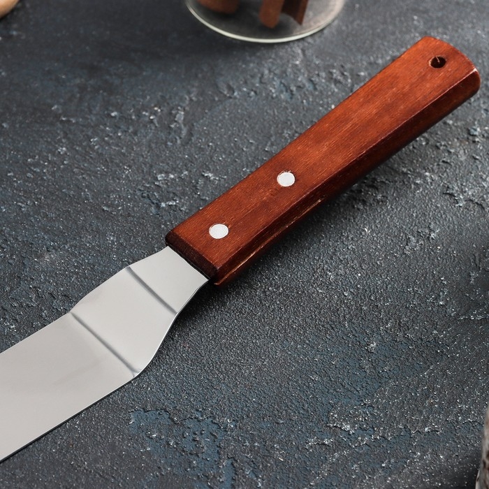 Кондитерская лопатка - палетка, изогнутая, 36 см, рабочая часть 24 см, цвет коричневый Кондитерская лопатка - палетка, изогнутая, 36 см, рабочая часть 24 см, цвет коричневый