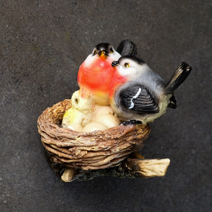 Подвесной декор  Подвесной декор "Гнездо со снегирями" 18x10,5x14,5см.