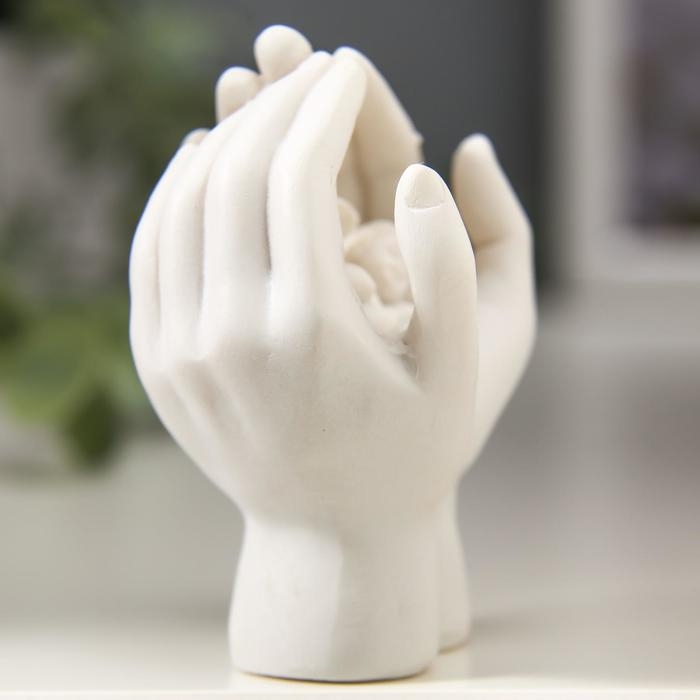 Сувенир полистоун Сувенир полистоун "Ангелочек спящий в ладошках" 6,7х5,5х4,3 см