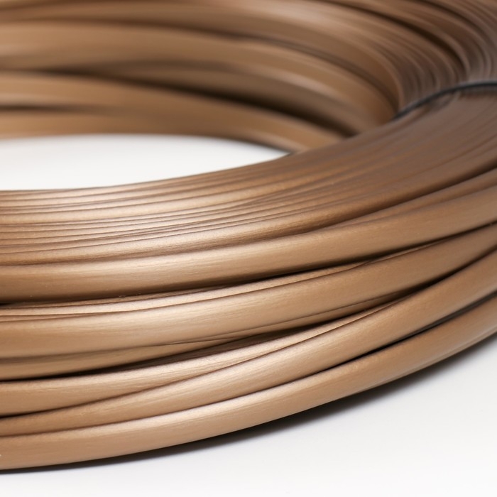 Ротанг искусственный гладкий 8 мм 100 м полумесяц (бронза металик) Ротанг искусственный гладкий 8 мм 100 м полумесяц (бронза металик)