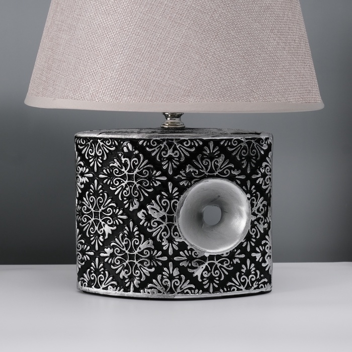 Настольная лампа с абажуром RISALUX «Данзе», Е27, 40 Вт, 25×25×35 см Настольная лампа с абажуром RISALUX «Данзе», Е27, 40 Вт, 25×25×35 см