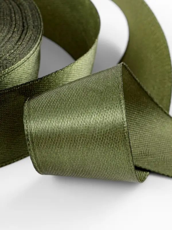 Лента атласная, 25 мм, 23&plusmn;1 м, тёмно-зелёная №113