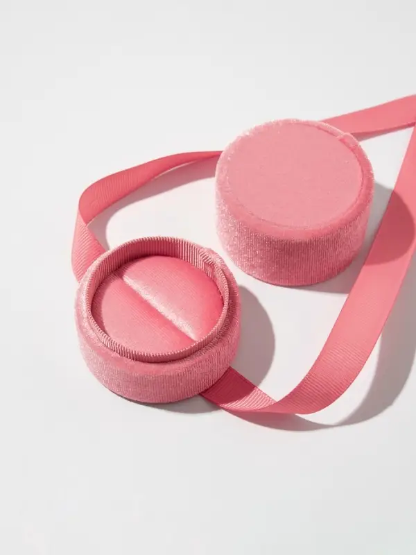 Футляр под серьги, кольцо &laquo;Сюрприз&raquo;, корейский бархат, 5.8&times;5.3 см, светло-розовый