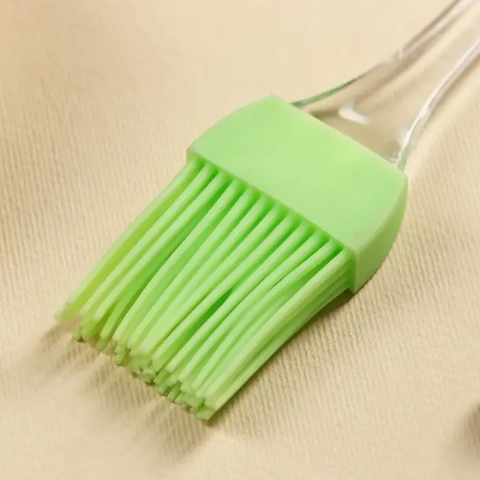 Кисть Доляна «Лёд», силикон, 16,5×3×0,9 см, цвет МИКС Кисть Доляна «Лёд», силикон, 16,5×3×0,9 см, цвет МИКС