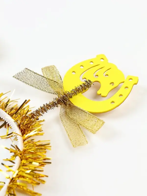 Карнавальный ободок "Лошадка", цвет золотой