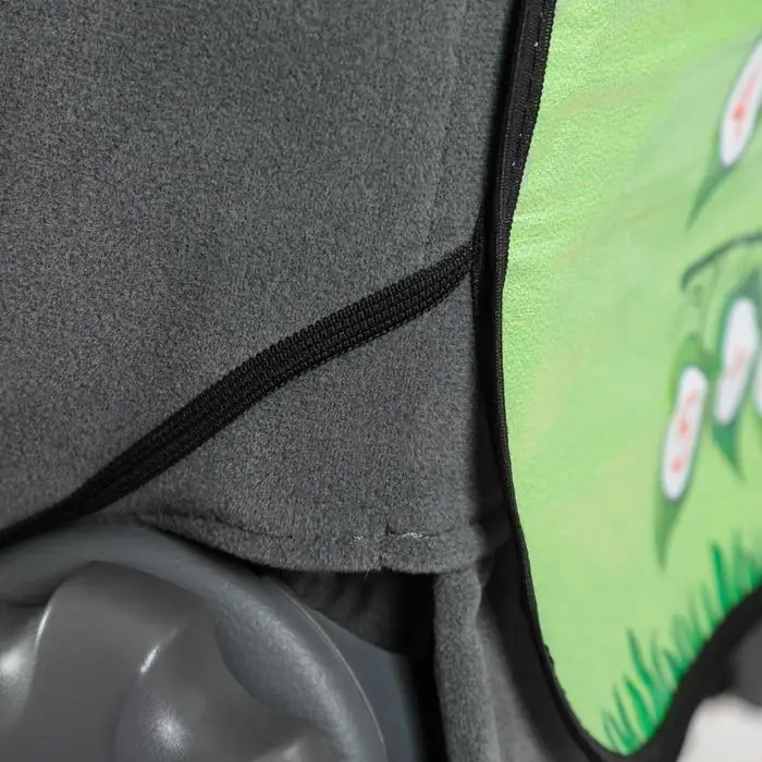 Накидка-незапинайка Гусеница, пвх, 61 х 46 см