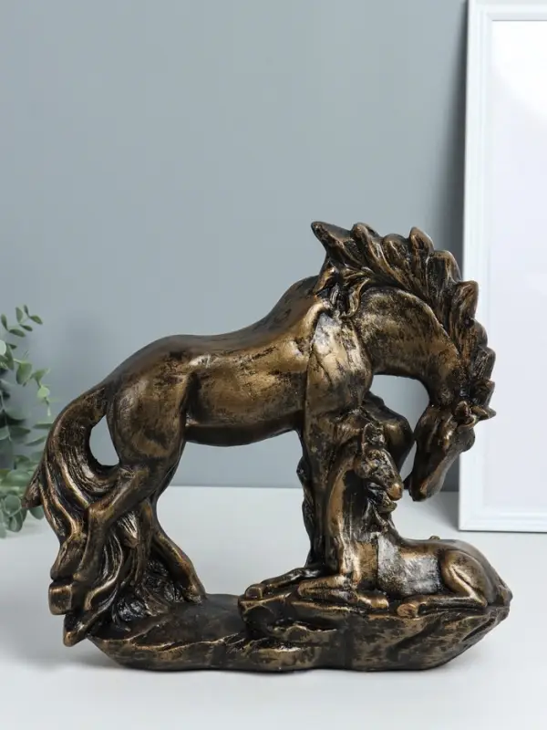 Фигура "Лошадь с жеребёнком" 30х30х12 см, чёрное золото