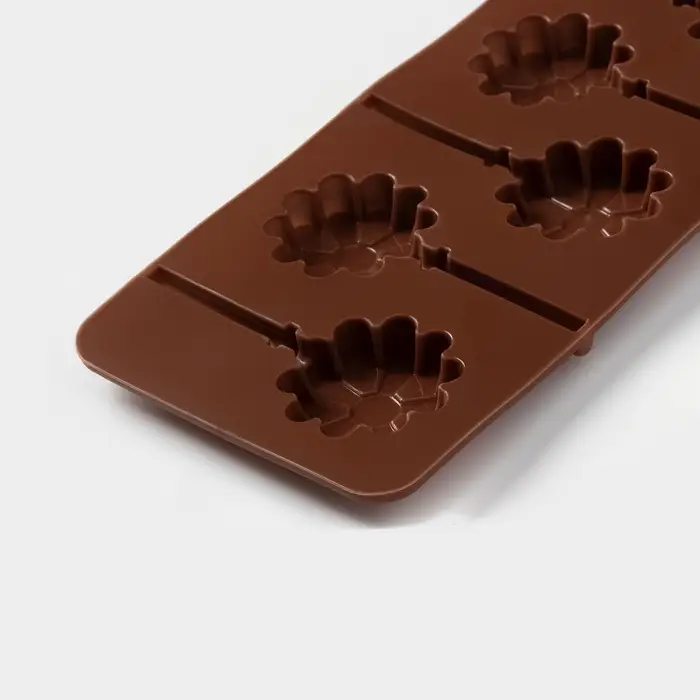 Форма для леденцов Доляна &laquo;Ромашка&raquo;, силикон, 9.5&times;24&times;1 см, 6 ячеек (d=3.8 см), с палочками, МИКС