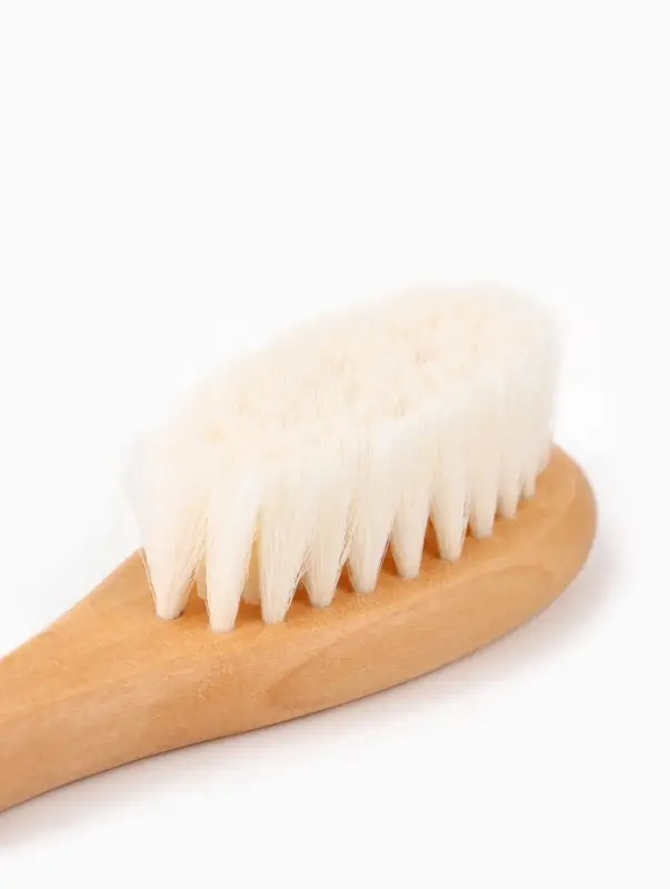 Набор деревянных расчесок детских с натуральной щетиной, 3 шт в коробке, M&B Набор деревянных расчесок детских с натуральной щетиной, 3 шт в коробке, M&B