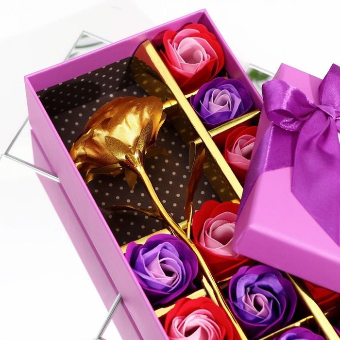 Мыльные розочки цветных оттенков и золотая роза, набор Мыльные розочки цветных оттенков и золотая роза, набор