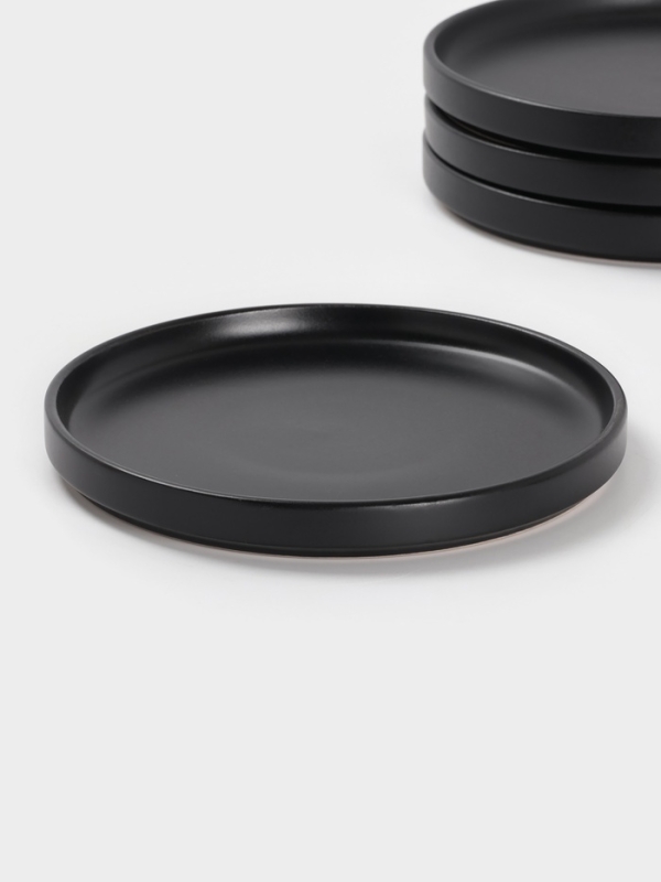 Набор тарелок Доляна «Гранит», 4 шт., d=20 см, керамика, чёрный Набор тарелок Доляна «Гранит», 4 шт., d=20 см, керамика, чёрный