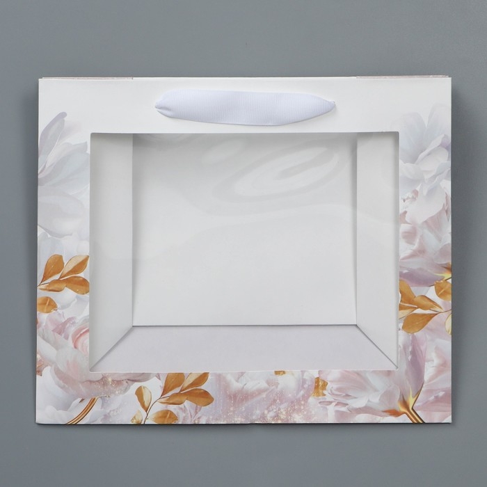 Пакет подарочный крафтовый с пластиковым окном, упаковка, «Самой нежной», 24 х 20 х 11 см Пакет подарочный крафтовый с пластиковым окном, упаковка, «Самой нежной», 24 х 20 х 11 см