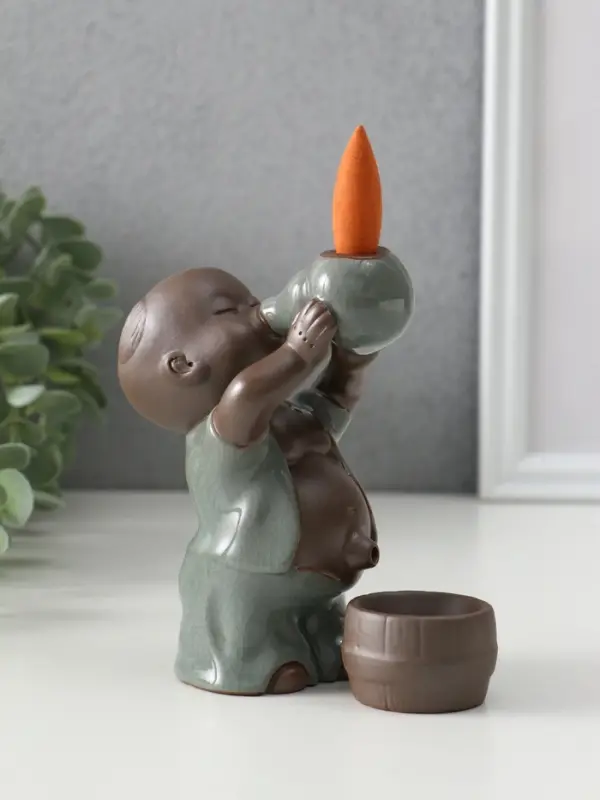 Подставка для благовоний TAKE IT EASY &laquo;Мальчик пьет&raquo;, стелющийся дым, 13&times;8&times;9 см