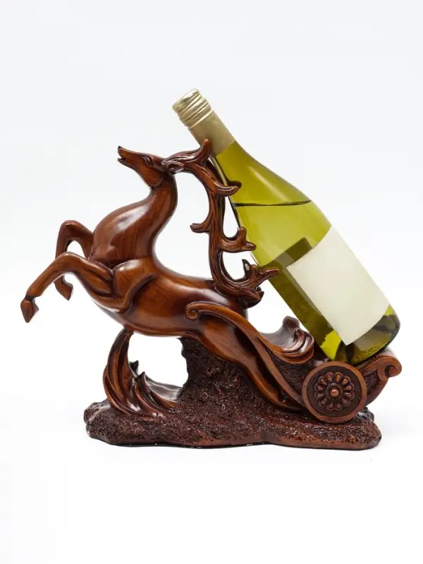 Подставка под бутылку TAKE IT EASY &laquo;Олень&raquo;, полистоун под дерево, 17&times;12&times;28 см