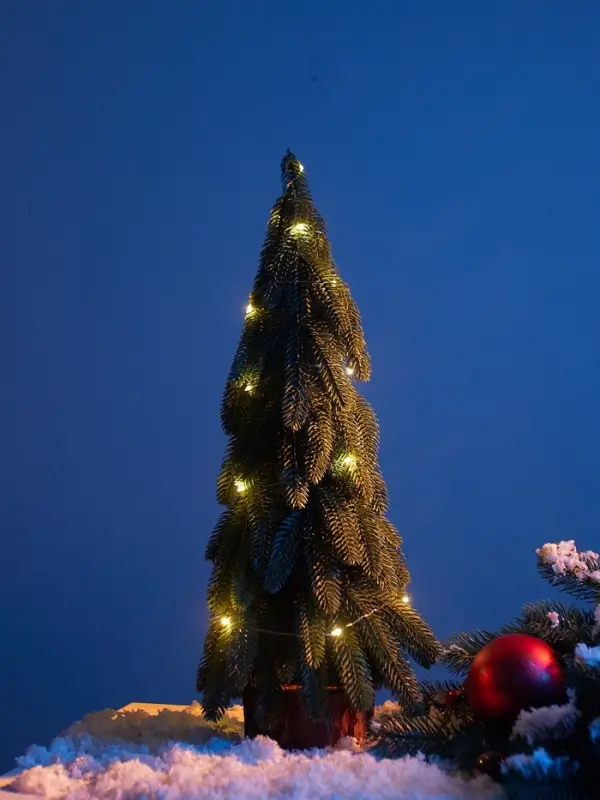 Фигура светодиодная &laquo;Ёлочка зелёная&raquo; 47 см, 20 LED, от батареек AG13&times;3, свечение тёплое белое