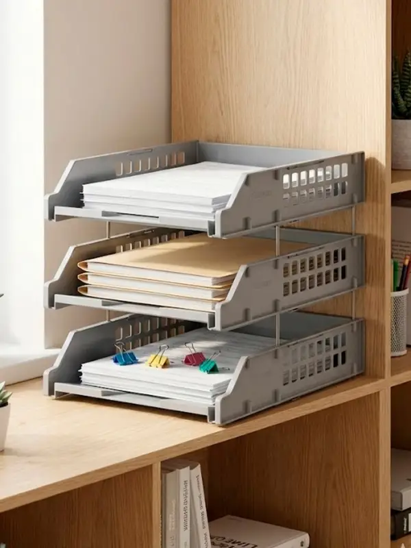 Набор лотков для бумаг &laquo;Стамм&raquo; STRONG, А4, горизонтальный, на металлических стержнях, 3 отделения, серый