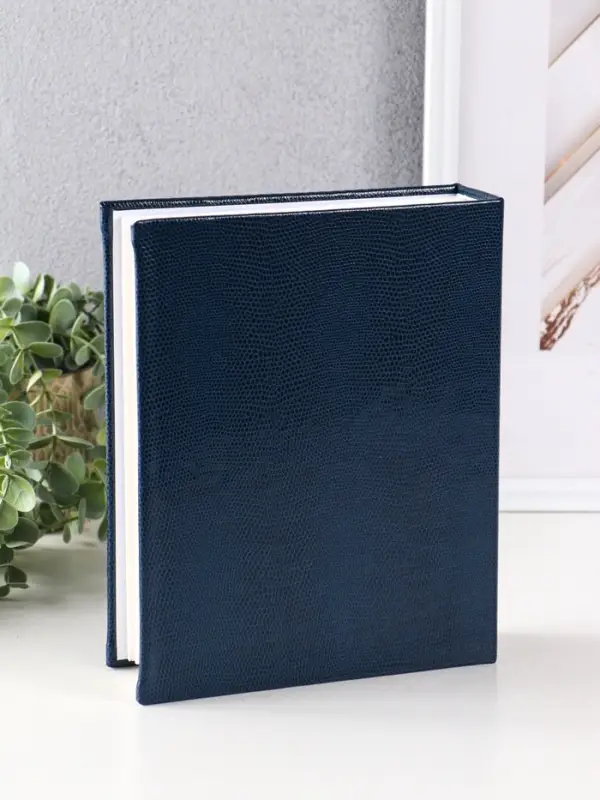 Фотоальбом Делюкс 200 фото 10X15см, серый, ПП карм. Фотоальбом Делюкс 200 фото 10X15см, серый, ПП карм.