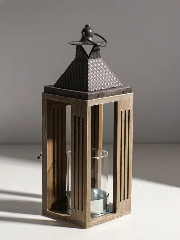 Подсвечник дерево на 1 свечу "Фонарь, окна с рейками" d=7,3 см 11,2х11,2х34 см