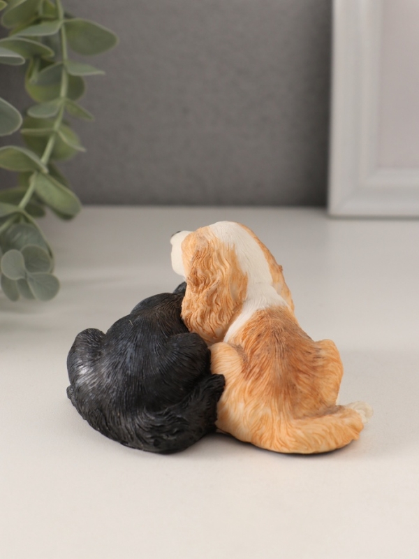 Сувенир полистоун "Спаниели. День и ночь" 10х8,5х5 см