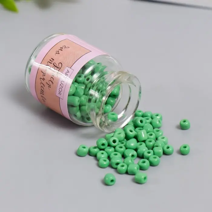 Бисер круглый 6/0 в бутылочке  Бисер круглый 6/0 в бутылочке "Нефритовый зелёный" 20 гр