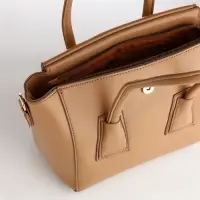 Сумка женская мессенджер на магните, 35&times;15&times;23 см, бежевая