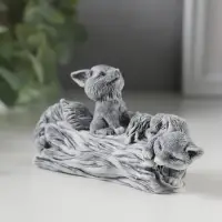 Фигурка &laquo;Лисята играющие на бревне&raquo;, мраморная крошка, 5 см